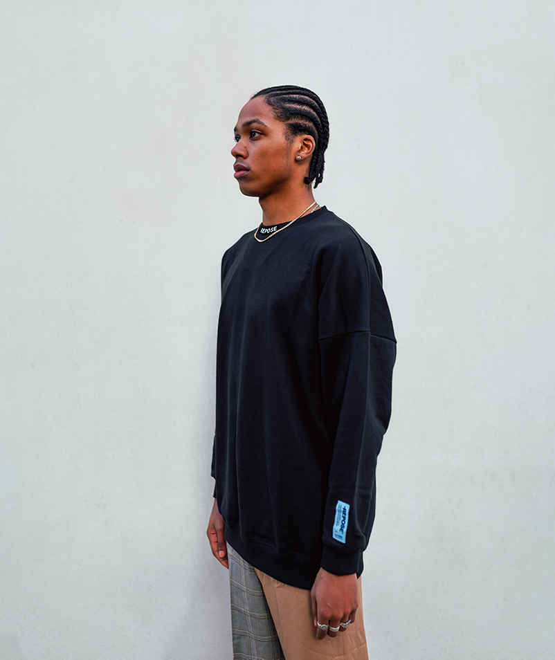 REPOSE Neck Logo 3M Crewneck