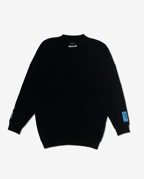 Minimalism Japanese Streetwear Clothing, This REPOSE Neck Logo with back reflective logo Sweatshirt is setting benchmark for high fashion on streetwear design.