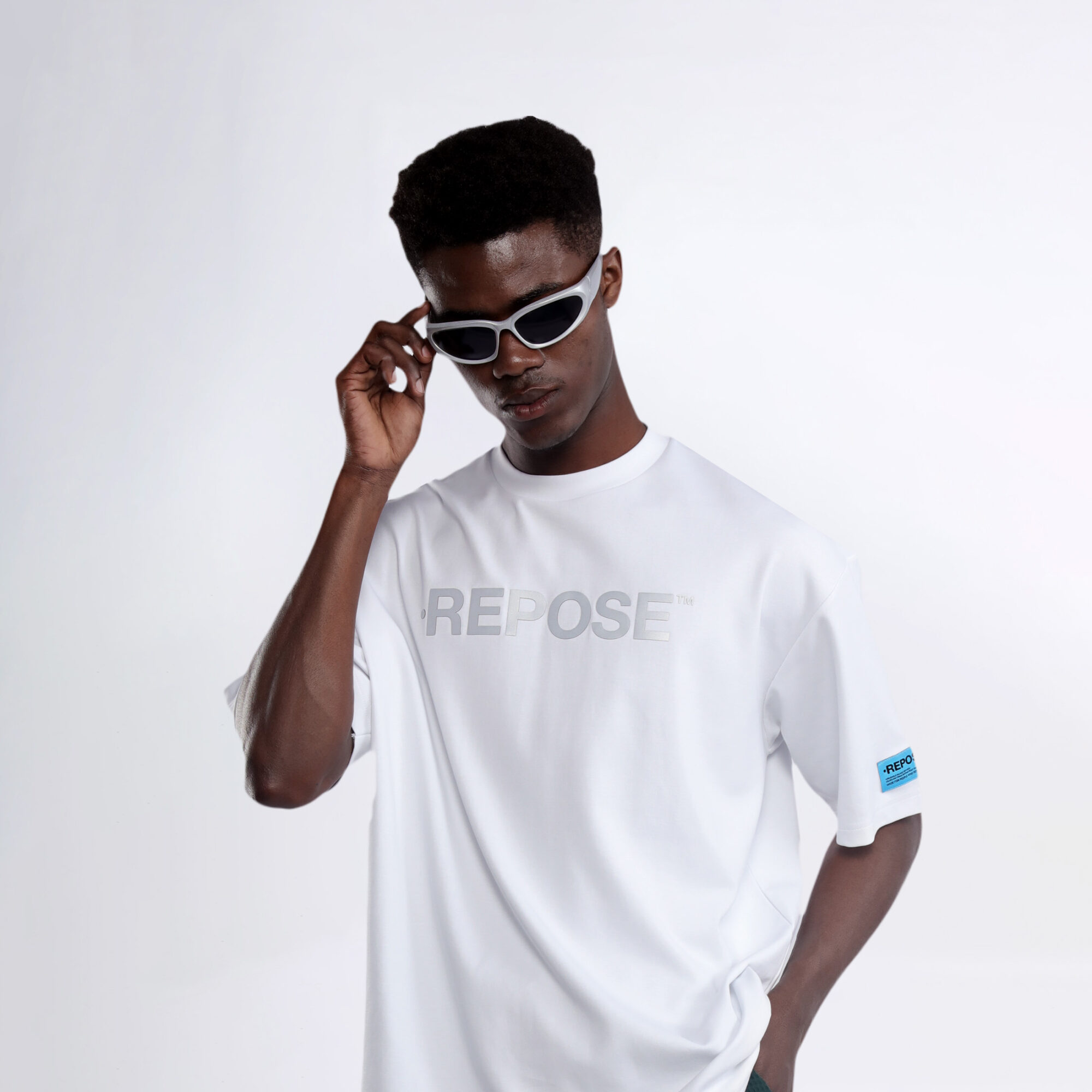 REPOSE Front Reflective Logo Tee