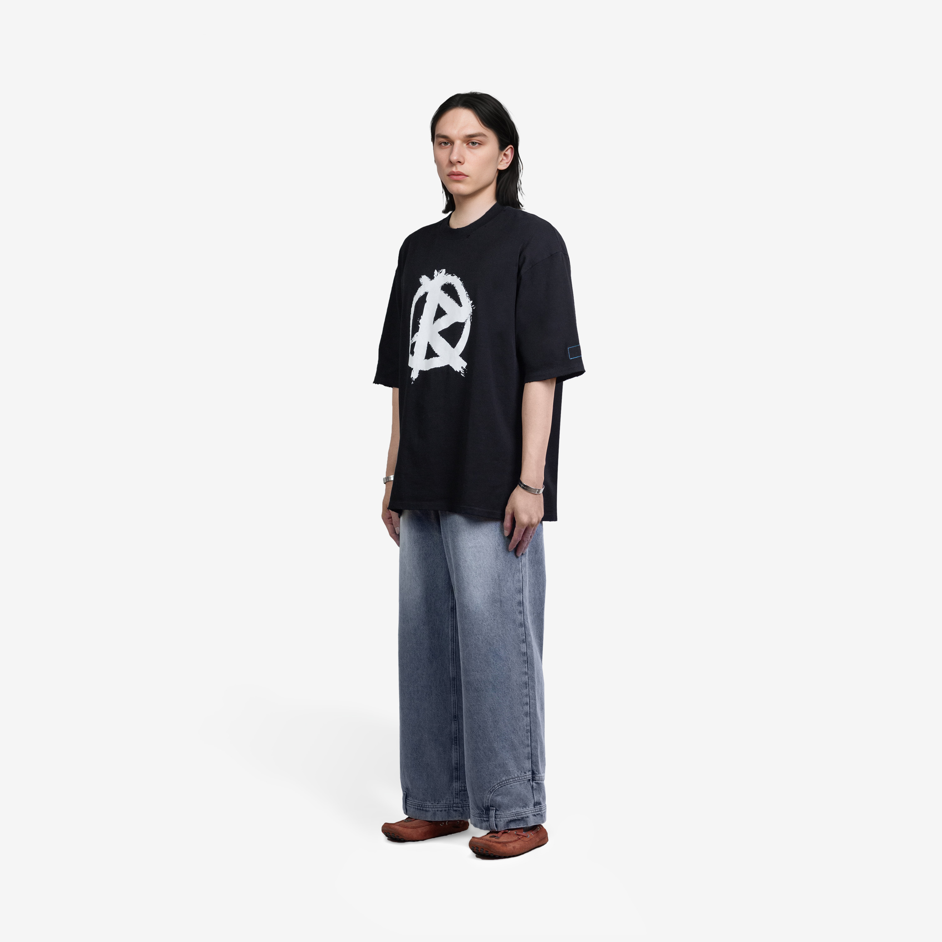 REPOSE Brushed R Distressed Tee